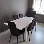 Apartment 4 Bedroom Flat In The Heart Of *