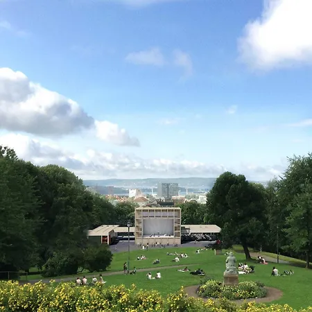 4 Bedroom Flat In The Heart Of Apartment