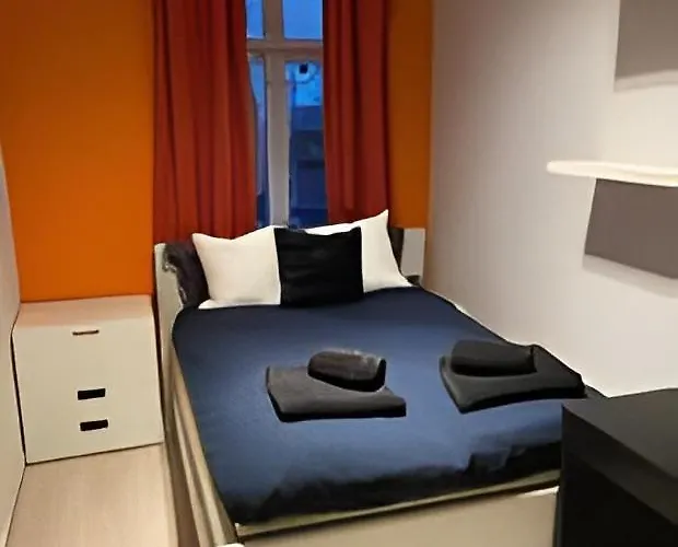 4 Bedroom Flat In The Heart Of Apartament