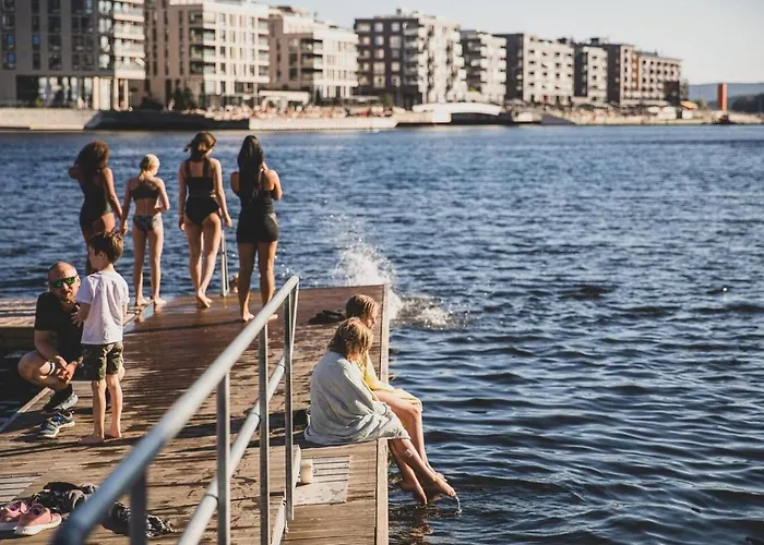 4 Bedroom Flat In The Heart Of *